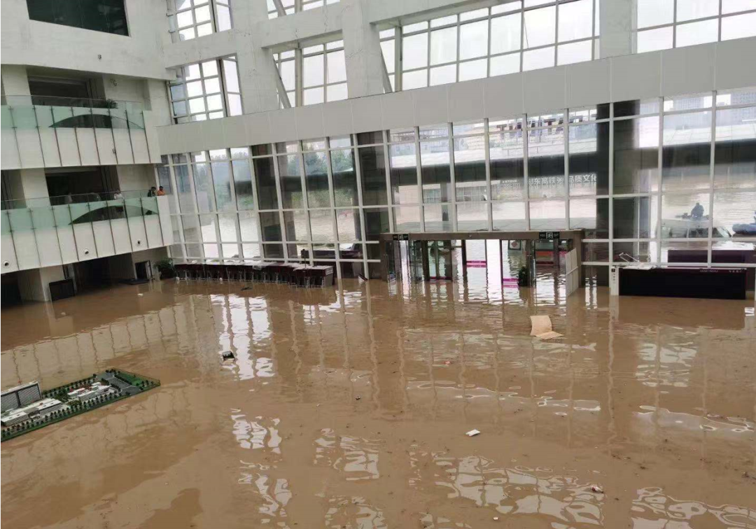 災(zāi)后重建眾志成城，恢復(fù)市政供電的第2天，核磁共振成功恢復(fù)運(yùn)行！(圖5)